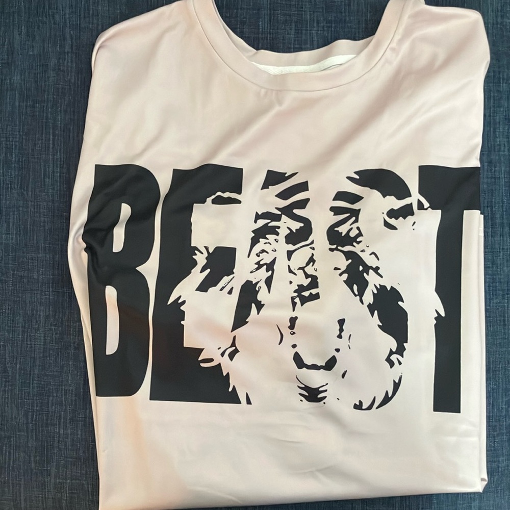 Men’s 5xl shirt. From SHEIN never been worn.